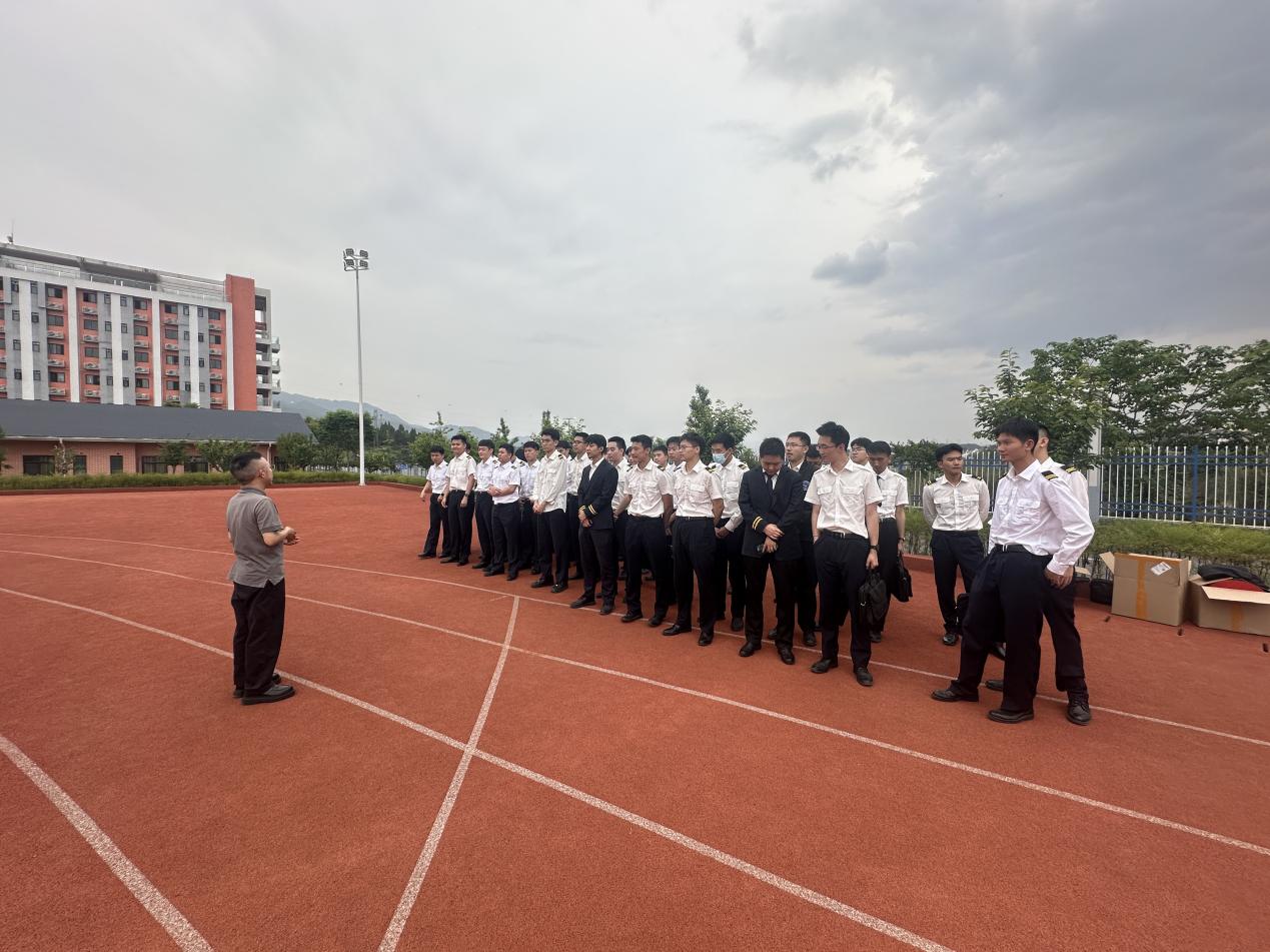 2025052214450505.jpg 航校心理2.jpg